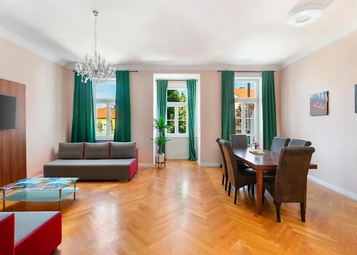 Apartment Imperial Schonbrunn
